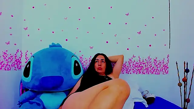 HorniestMilf online show from June 2026 08:45:02 PM
