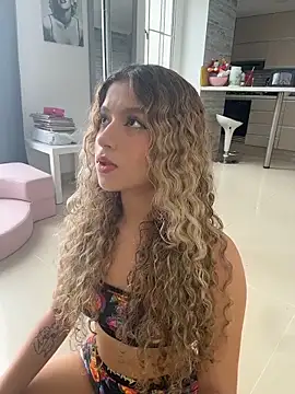 Melina-Smith online show from February 2026 06:06:02 PM