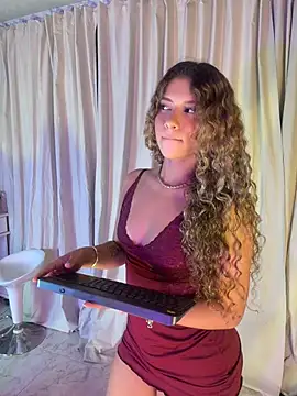 Melina-Smith online show from June 2026 10:31:01 PM