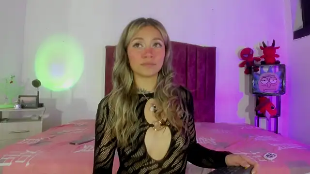 alisson zafiro  online show from December 2024 09:06:02 AM