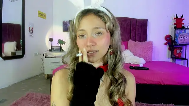 alisson zafiro  online show from January 2025 12:18:01 PM