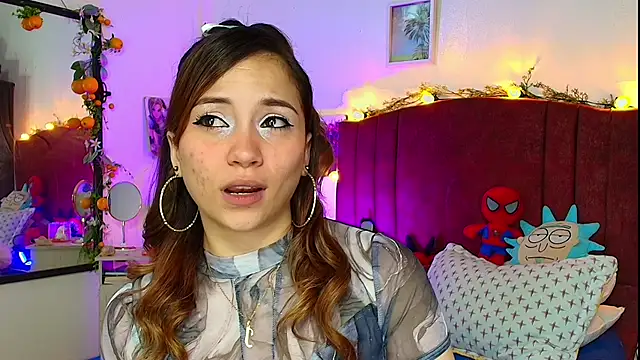 alisson zafiro  online show from April 2026 03:15:01 AM
