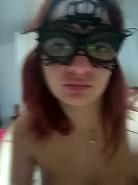 Snapshot of xxcatwomanxx chatting on December 2024 01:33:02 PM xxcatwomanxx online show from December 2024 01:33:02 PM