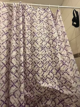 Snapshot of FlorBich chatting on January 2026 11:09:01 PM FlorBich online show from January 2026 11:09:01 PM