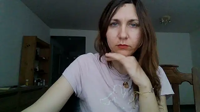 JasmineGlamour online show from May 2026 06:02:02 PM