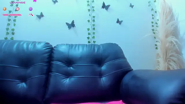 Amani Bakir online show from December 2025 12:55:02 PM