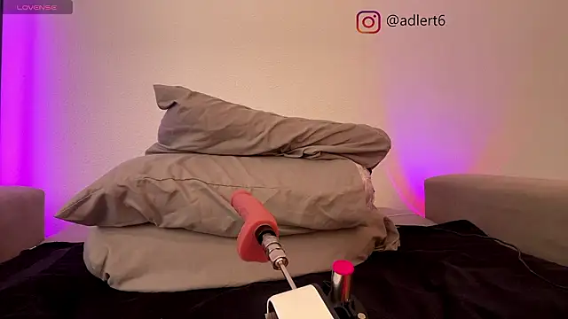 adler80035 online show from February 2026 06:34:01 AM