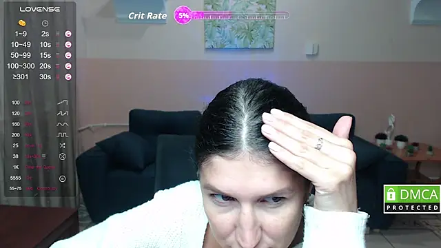 Snapshot of Alianna_Solo_Kisses chatting on October 2025 05:26:02 AM Alianna Solo Kisses online show from October 2025 05:26:02 AM