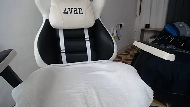 Valerioe online show from January 2025 03:18:01 PM