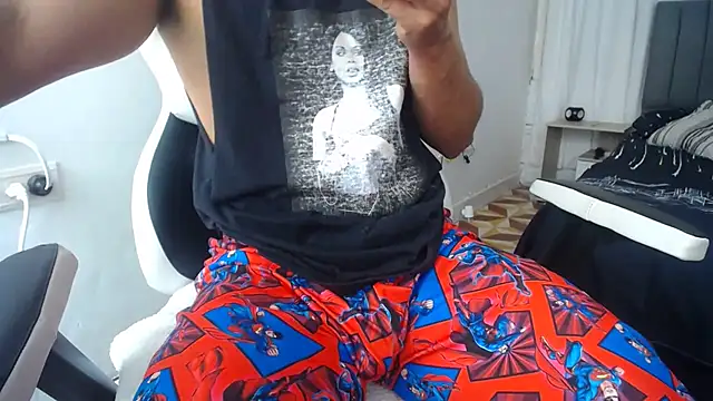 Valerioe online show from February 2025 06:16:01 PM