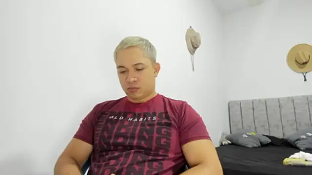 Valerioe online show from April 2026 04:34:02 PM