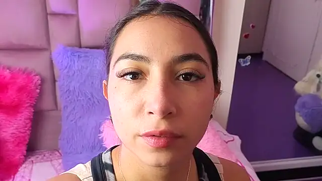 AriadnaCappelletty online show from April 2026 04:23:02 PM