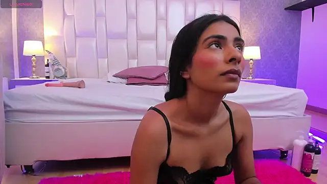 Snapshot of allys_rose chatting on January 2025 03:52:02 PM allys rose online show from January 2025 03:52:02 PM