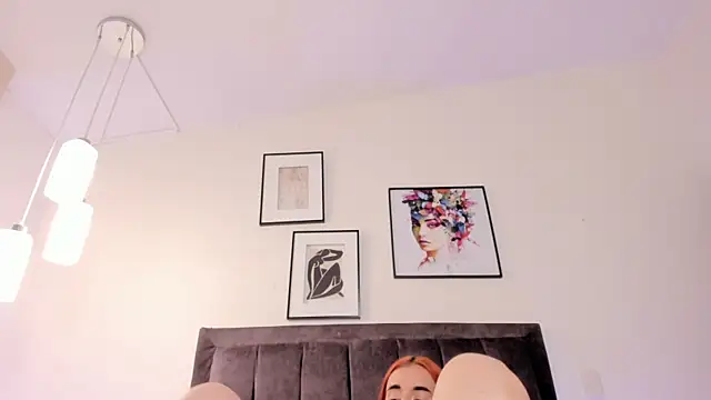 helen mooree online show from January 2025 01:22:01 PM