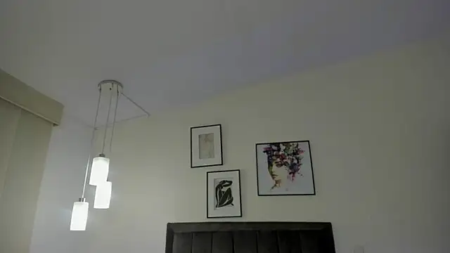 helen mooree online show from June 2026 12:52:01 PM