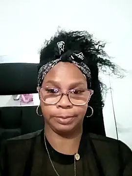 Snapshot of Melanie_candy_ chatting on October 2025 09:54:02 PM Melanie candy online show from October 2025 09:54:02 PM