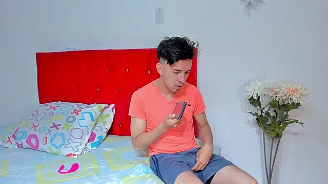 big-dicktop23 online show from March 2025 11:04:01 PM