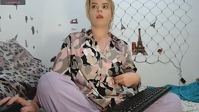 hotmilf4uxxx online show from October 2025 09:38:02 AM