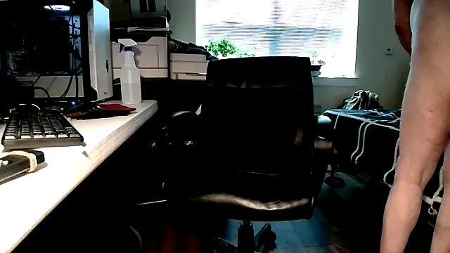 barecock222 online show from May 2026 06:46:01 PM