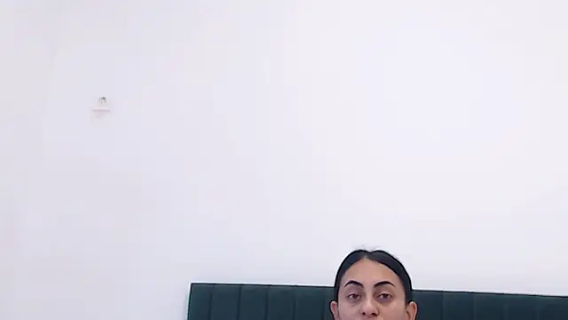 Aimeclark online show from November 2025 09:22:02 AM