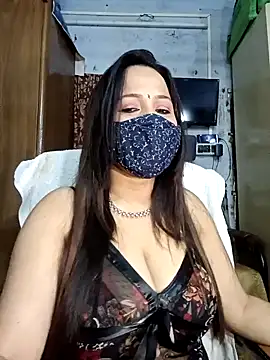 Snapshot of albelasummi702 chatting on December 2024 01:18:02 PM albelasummi702 online show from December 2024 01:18:02 PM