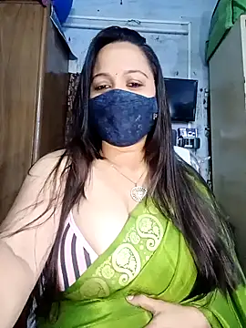 Snapshot of albelasummi702 chatting on January 2025 04:26:01 AM albelasummi702 online show from January 2025 04:26:01 AM