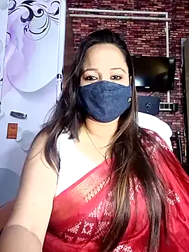 Snapshot of albelasummi702 chatting on March 2025 05:28:02 AM albelasummi702 online show from March 2025 05:28:02 AM