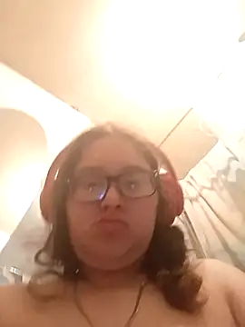 Snapshot of loba9706 chatting on March 2026 06:21:01 AM loba9706 online show from March 2026 06:21:01 AM