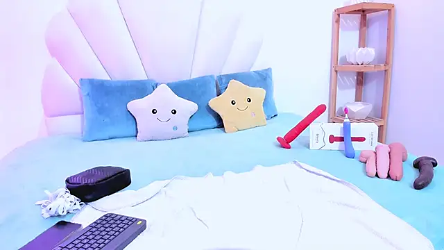 Snapshot of Lizzie_Williams_ chatting on September 2025 03:08:02 AM Lizzie Williams online show from September 2025 03:08:02 AM