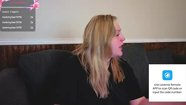 Snapshot of PhatAssBlond chatting on March 2026 07:09:02 PM PhatAssBlond online show from March 2026 07:09:02 PM