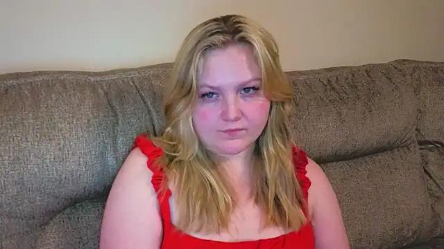 Snapshot of PhatAssBlond chatting on March 2026 02:49:01 AM PhatAssBlond online show from March 2026 02:49:01 AM