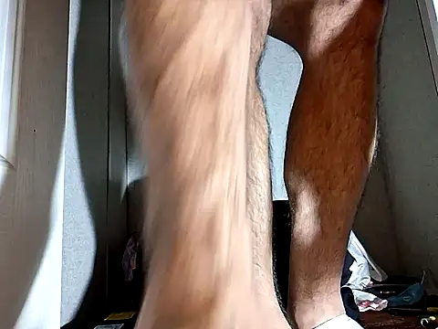 Snapshot of Amarok39 chatting on October 2025 06:58:01 AM Amarok39 online show from October 2025 06:58:01 AM