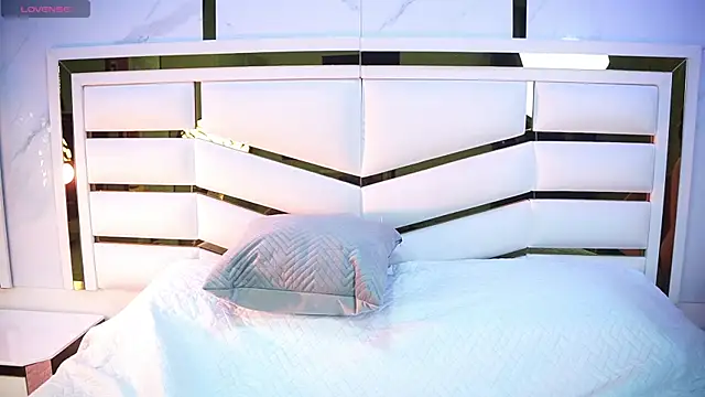 yayi derek online show from February 2026 11:57:02 AM