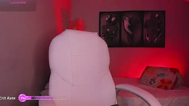 DollyWalker online show from December 2025 08:25:01 PM