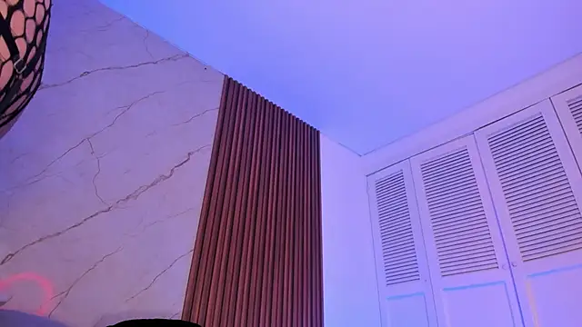 Snapshot of Emiilycollins chatting on December 2025 05:42:02 PM Emiilycollins online show from December 2025 05:42:02 PM