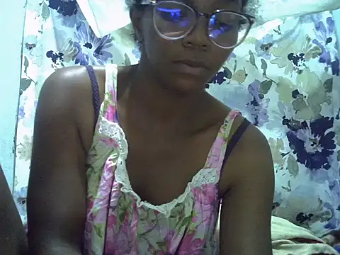 ElianeHot online show from May 2026 09:53:02 PM