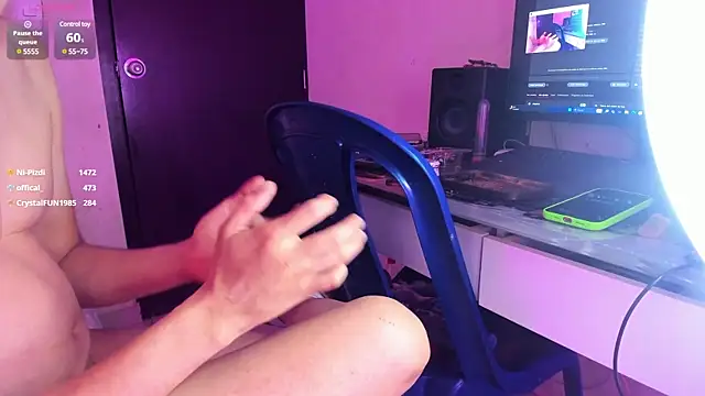 Snapshot of Gothic_slut-without_limit chatting on March 2025 06:37:02 AM Gothic slut-without limit online show from March 2025 06:37:02 AM