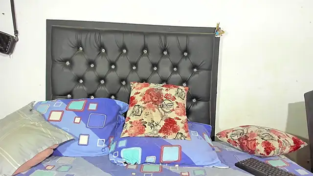 Darlyquenn11 online show from February 2025 04:14:01 AM