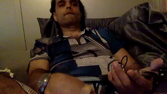 Snapshot of GForceSavage chatting on November 2025 09:06:01 PM GForceSavage online show from November 2025 09:06:01 PM