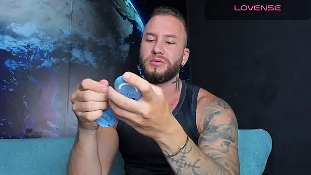 Snapshot of delessandro_world chatting on March 2026 01:28:01 AM delessandro world online show from March 2026 01:28:01 AM