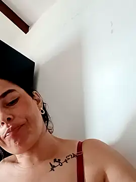 Amelia1  online show from February 2025 08:44:01 PM