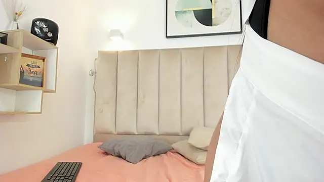 Anniie Queen online show from October 2025 03:29:02 AM