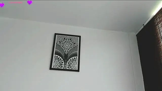VeronicaTonu online show from June 2026 06:29:01 PM