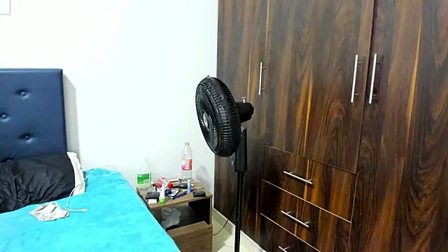 Snapshot of brenda_sofia2 chatting on November 2025 04:17:01 PM brenda sofia2 online show from November 2025 04:17:01 PM