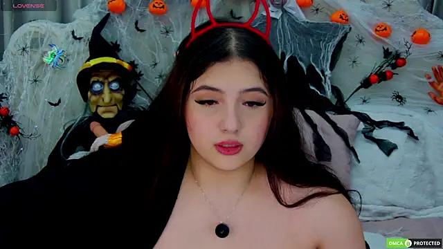 Snapshot of JennyFerguson chatting on October 2025 06:08:01 PM JennyFerguson online show from October 2025 06:08:01 PM