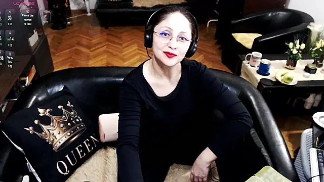 Snapshot of Imperatriza chatting on April 2026 11:57:02 PM Imperatriza online show from April 2026 11:57:02 PM