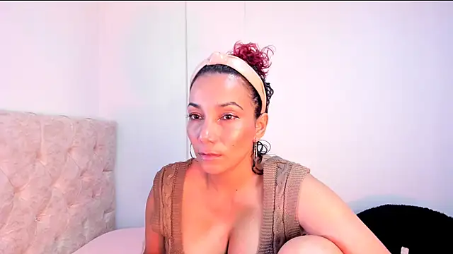 amber demons2021 online show from January 2025 08:37:01 PM