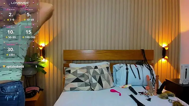 Snapshot of luciana_ballesteros_ chatting on January 2025 03:30:02 PM luciana ballesteros online show from January 2025 03:30:02 PM