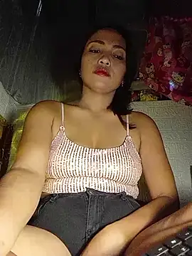 prettybella4u online show from June 2026 03:33:02 AM