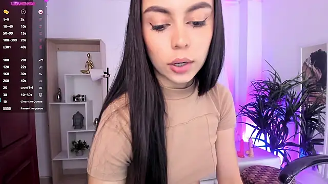 Snapshot of Aleejaa__ chatting on January 2025 02:32:01 PM Aleejaa online show from January 2025 02:32:01 PM